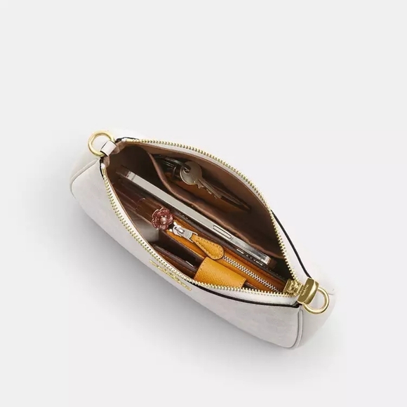 NWT! 🧧 🎁 Style#CV933, Coach Teri Shoulder Bag in White/Gold/Chalk - Picture 10 of 15